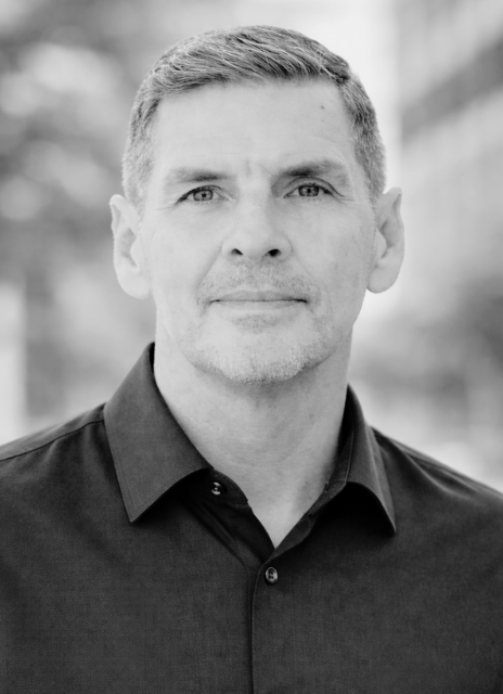 Casi Mounce, applications specialist at Uniti Med